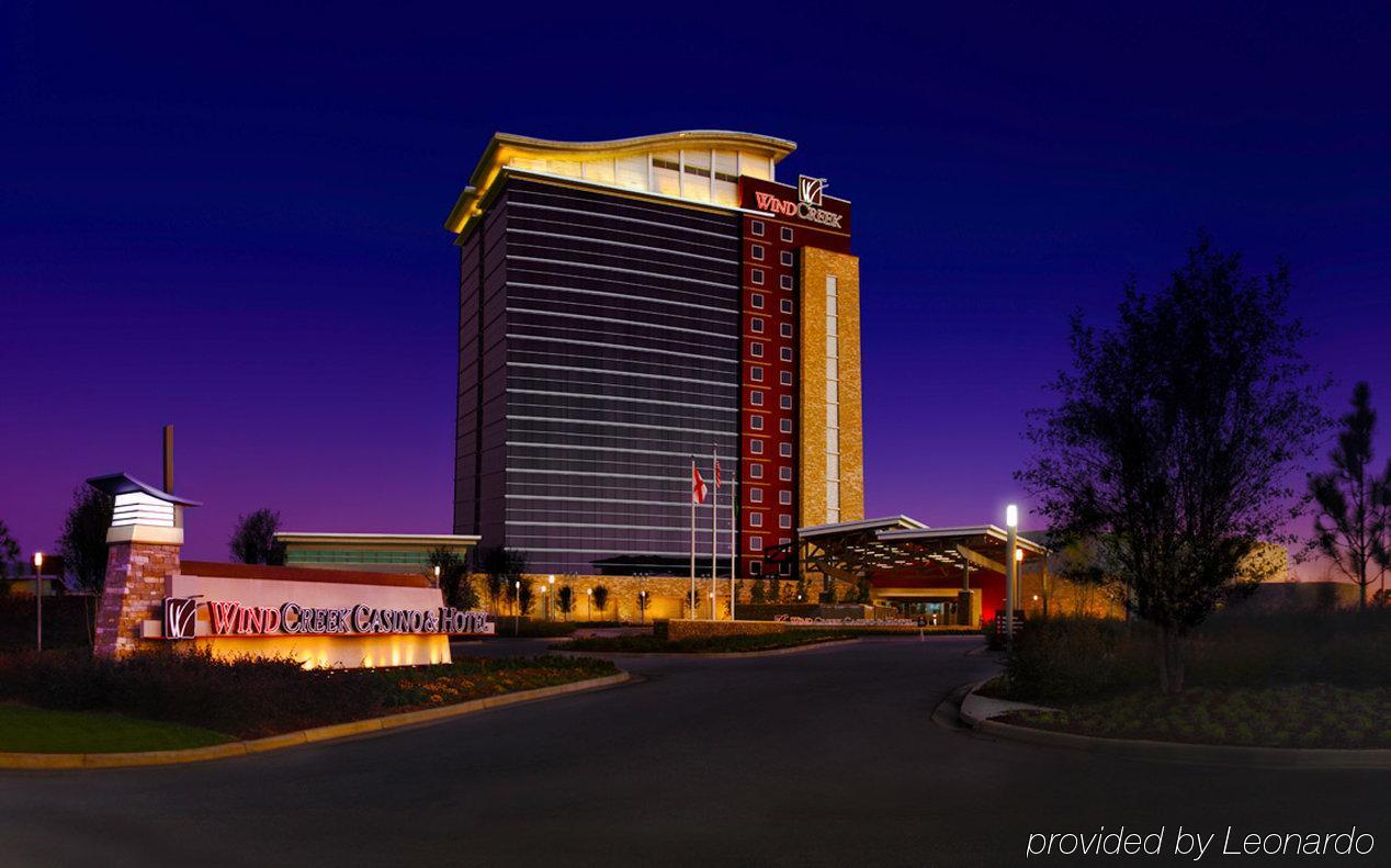 Отель Wind Creek Casino Атмор Экстерьер фото